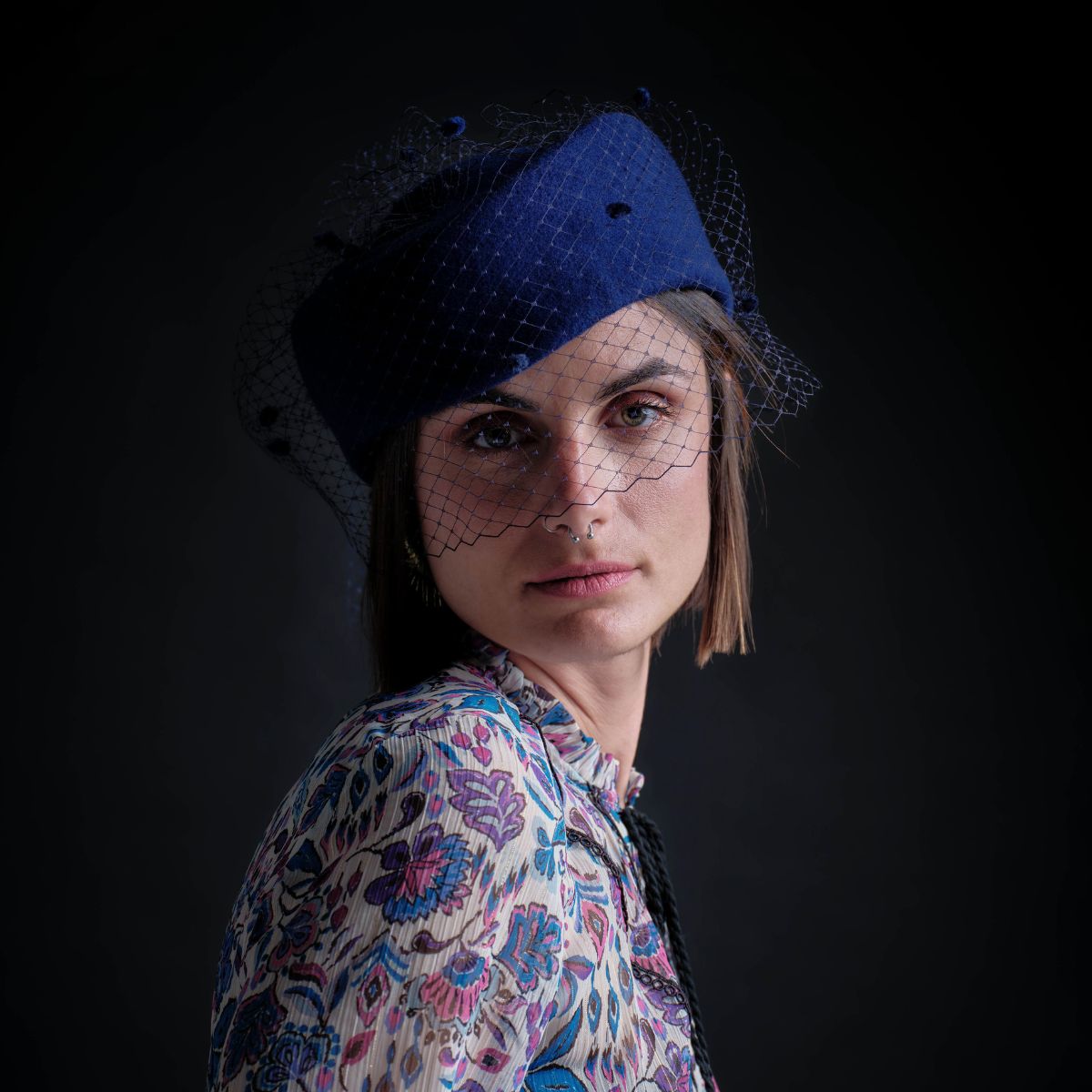 Violet — Navy Structured Felt Beret with Veil (Birdcage Veil)