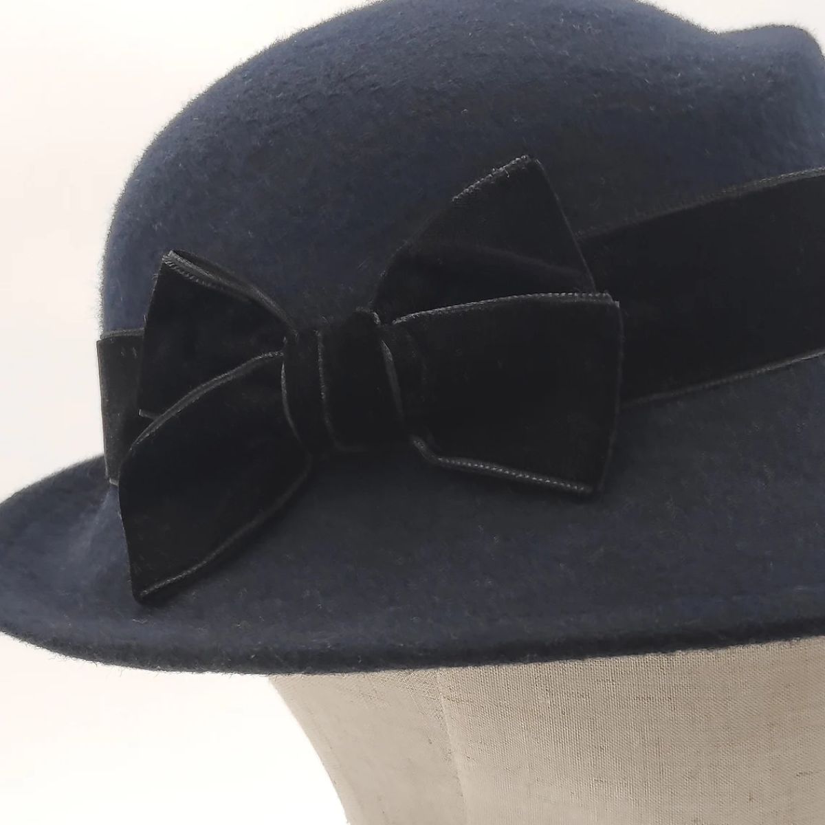 Élise – Navy Blue Wool Felt Hat - Image 5