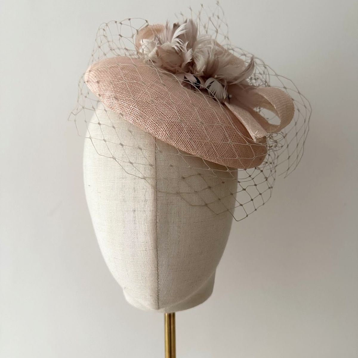 Rosalie Blush Sinamay Headpiece with Veil - Image 2
