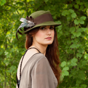 Lucille — Green Wool Felt Trilby Hat with Feathers